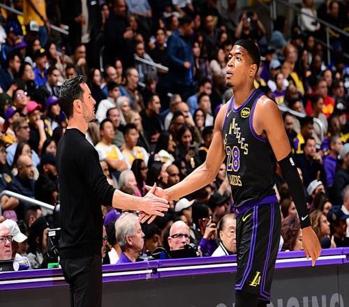 小萨入选顶,级前五中锋,文班防守对,开云登录入口,开云平台,开云注册网址,开云app,开云官网,开云网站,开云网页版